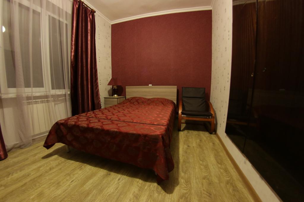 Shara Talyan Guest House & Tours 耶烈万 外观 照片